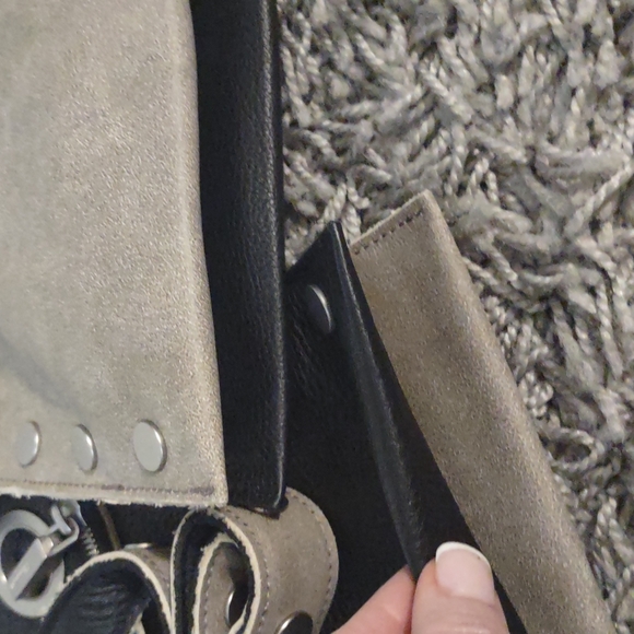 Hammitt Montana Reversible Black Gray Pewter Brushed Silver Crossbody Handbag - Picture 9 of 13